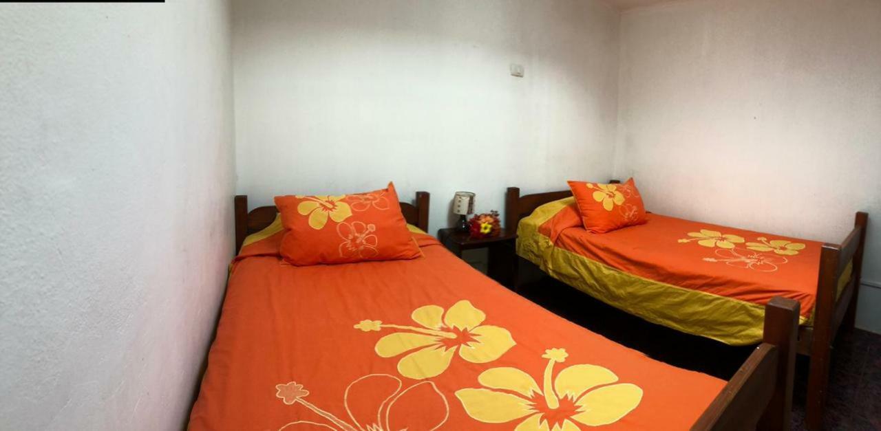 Hostal Vaihere Hanga Roa Extérieur photo